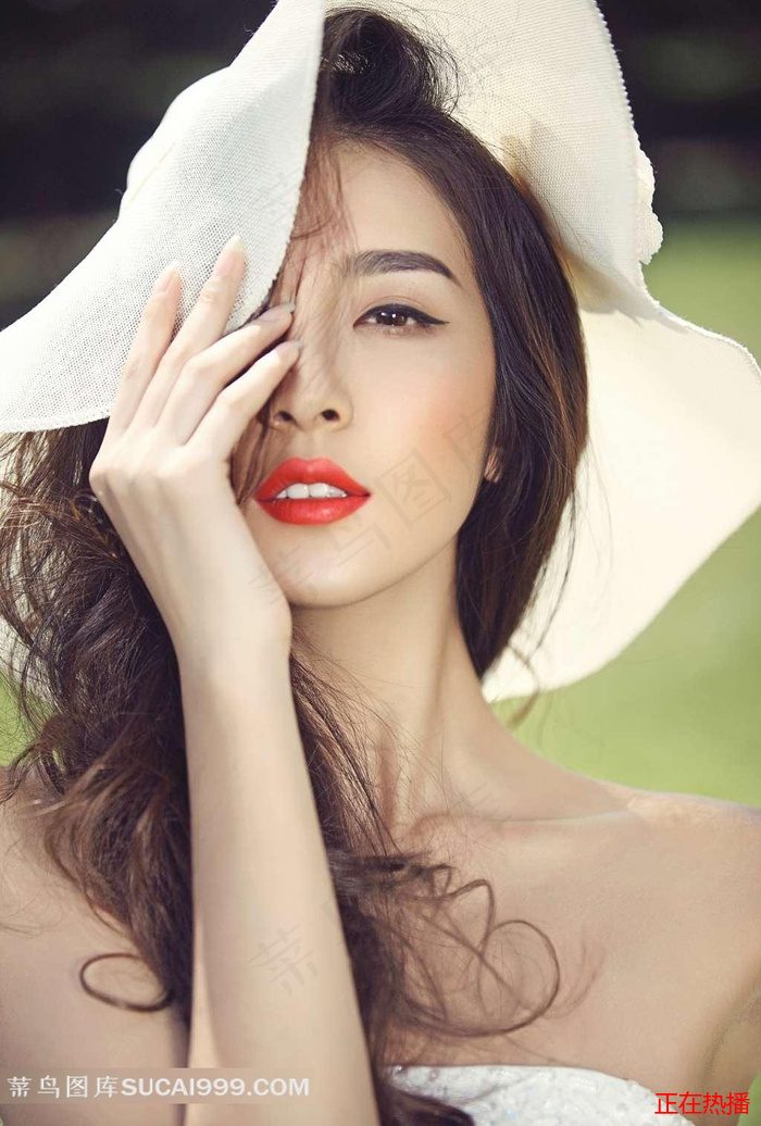 疯狂的麦克斯狂暴女神免费观看完整
