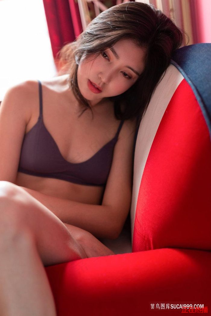 漂亮邻居给我做性教育在线观看